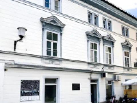 B&B Maribor UNI Hostel Hotels in Center