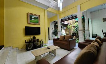 Guest House Omah Waris