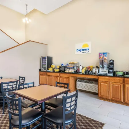 Days Inn by Wyndham Pueblo