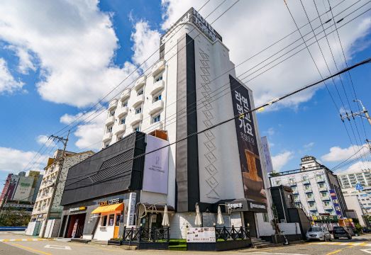 호텔토랑 고사양 PC룸