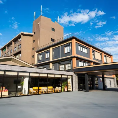 أونياما هوتل Hotels near ياما جيجوكو