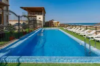 Royal Hotel Spa - Beach