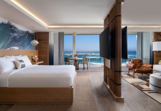 1. 더 리츠칼튼 오..