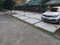 MaClare Resort - parking
