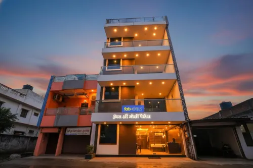 FabHotel Shree Moti Palace Hotels in Gothada