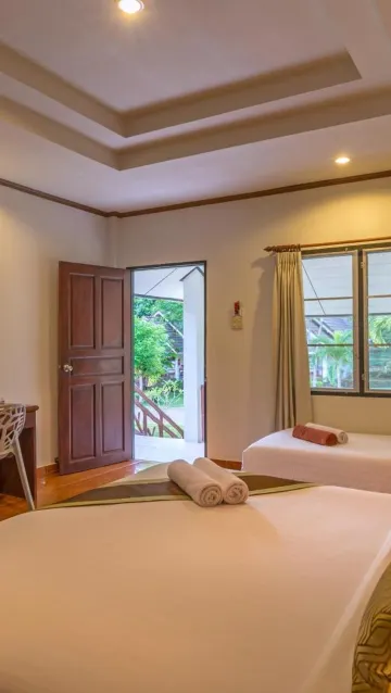 ห้องพื้นฐานสำหรับสามท่าน