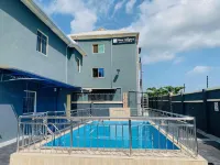 New Heights Castle Hotels - piscine