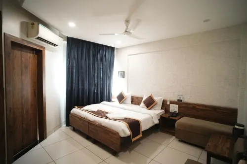 Hotel Kartiki