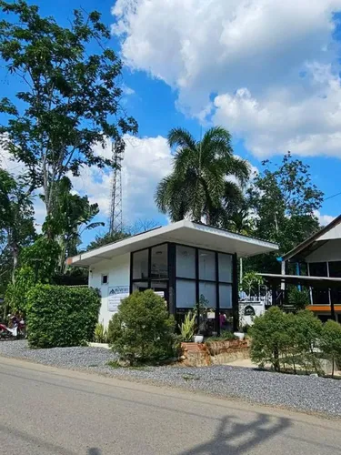 รูปภาพของNahm Khao Sok Hostel and Camping