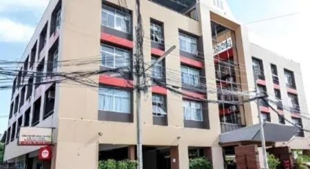 Natee Place