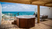 The Fives Oceanfront Puerto Morelos - Hot Springs
