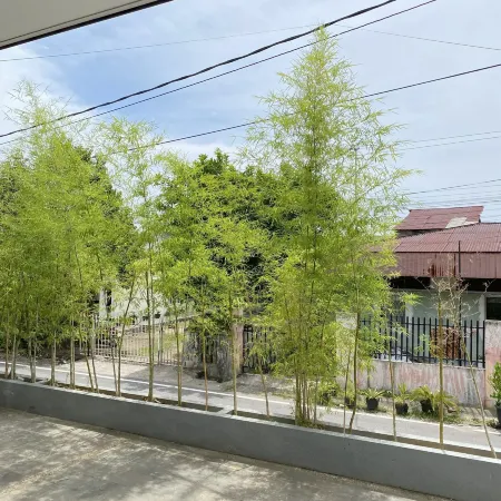 Pavo Guest House