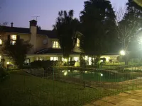 Nutmeg Guest House - Pools