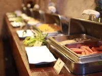 Novotel Lombok Resort & Villas - breakfast