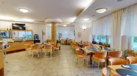Hotel SET - Desayuno