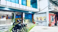 Chitwan Business Hotel - 2-Star