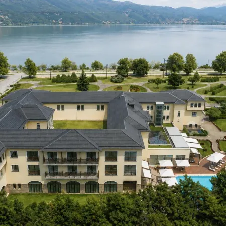 Hotel du Lac Congress Center & Spa