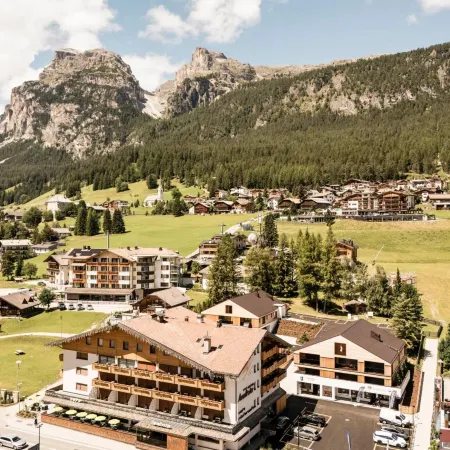 Hotel Ladinia