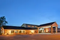 AmericInn by Wyndham Marshall Hotels near Walnut Grove Mercantile