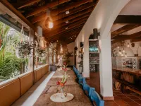 Sansara Surf Yoga & Resort Hotels in Tonosi