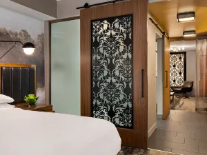 Renaissance Minneapolis Hotel, the Depot