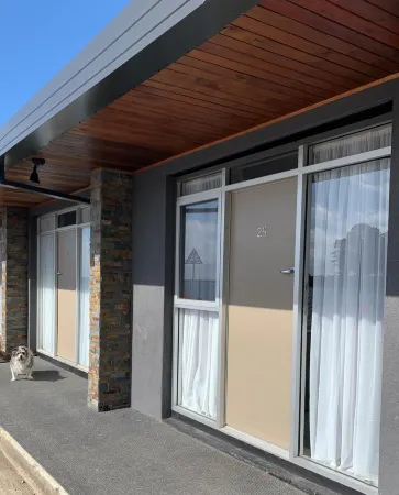 The Waterfront Wynyard Отели в г. Йолла