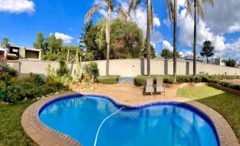 Azinnia Rivonia Guest House