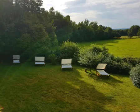 โรงแรมลันด์เฮาส์ เฮอเพิน โรงแรมในSchneverdingen