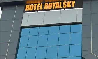 hotel royal sky