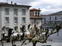 Hotel Arrasate by Gaiarooms Hotels in Debagoiena