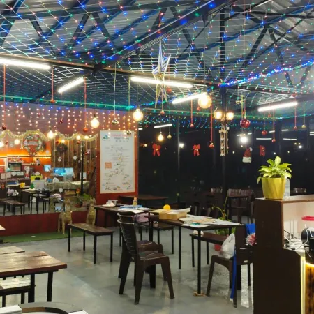 Happy Garden Resort - Hostel