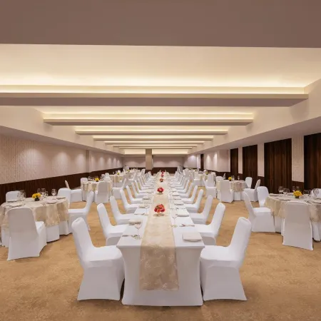 V Sarovar Portico MI Road Jaipur