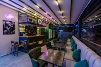Euronova Hotels & Suites - bar
