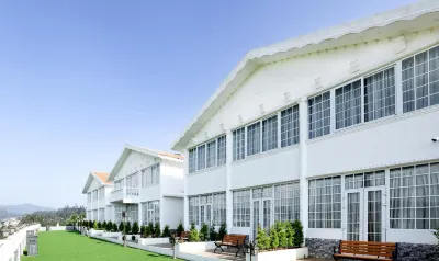 Treebo Skydale Inn & Suites with Mountain View Hotels in Ooty