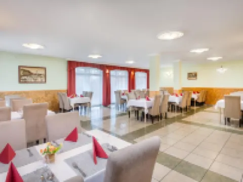 Platan Hotel Hotels in Debrecen