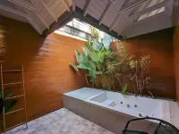 Cottonwood Boutique Heritage Otten