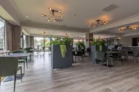 Fletcher Wellness-Hotel De Hunzebergen - Frühstück