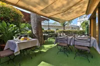 Hôtel Petit Palais Hotels in Nice