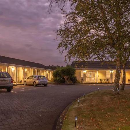 Kings Court Motel