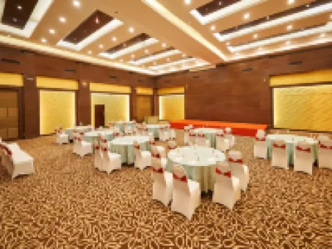 โรงแรมฮาเลซ โรงแรมในเจนไน