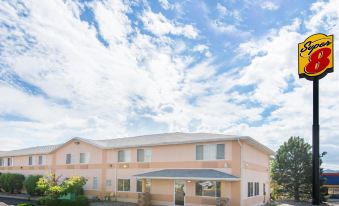 Super 8 by Wyndham Trinidad