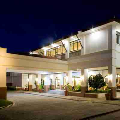 Plaza Del Norte Hotel and Convention Center Hotel Exterior