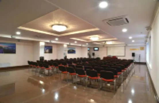 Kotorosl Hotel