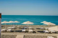 Barhatnyie Sezonyi Semeyniy Kvartal Hotel - Beach