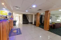 Days Inn & Suites by Wyndham Commerce