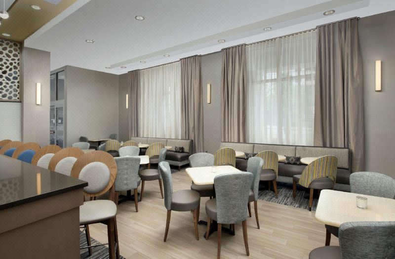 Hampton Inn Wilmington Downtown photo 5