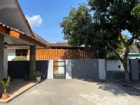 Kamudi Jogja Guesthouse - 3-Star