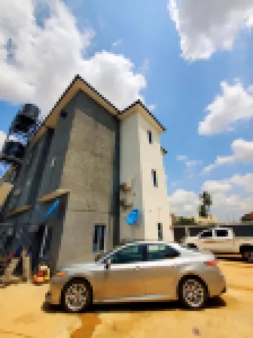 วิคเทีย สวีท แอนด์ เลานจ์ โรงแรมใน