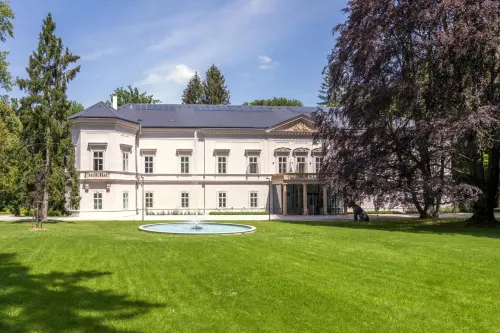 Zámek Ratměřice - Hotel & Resort - Pools