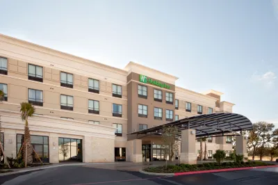 Holiday Inn San Antonio N - Stone Oak Area Hotels near Encino Park Center